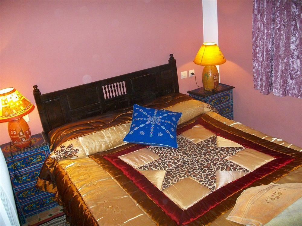 Riad Idrissi แมกเนส ภายนอก รูปภาพ