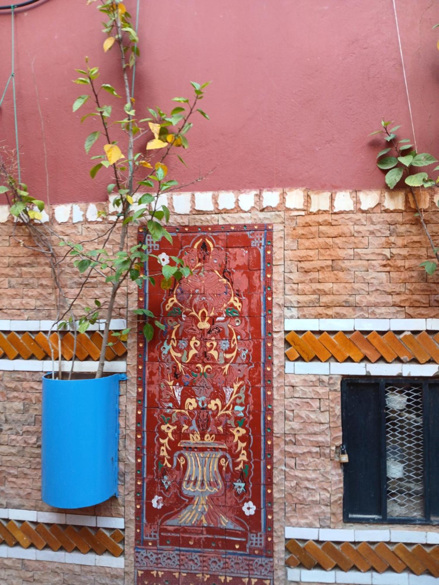 Riad Idrissi แมกเนส ภายนอก รูปภาพ