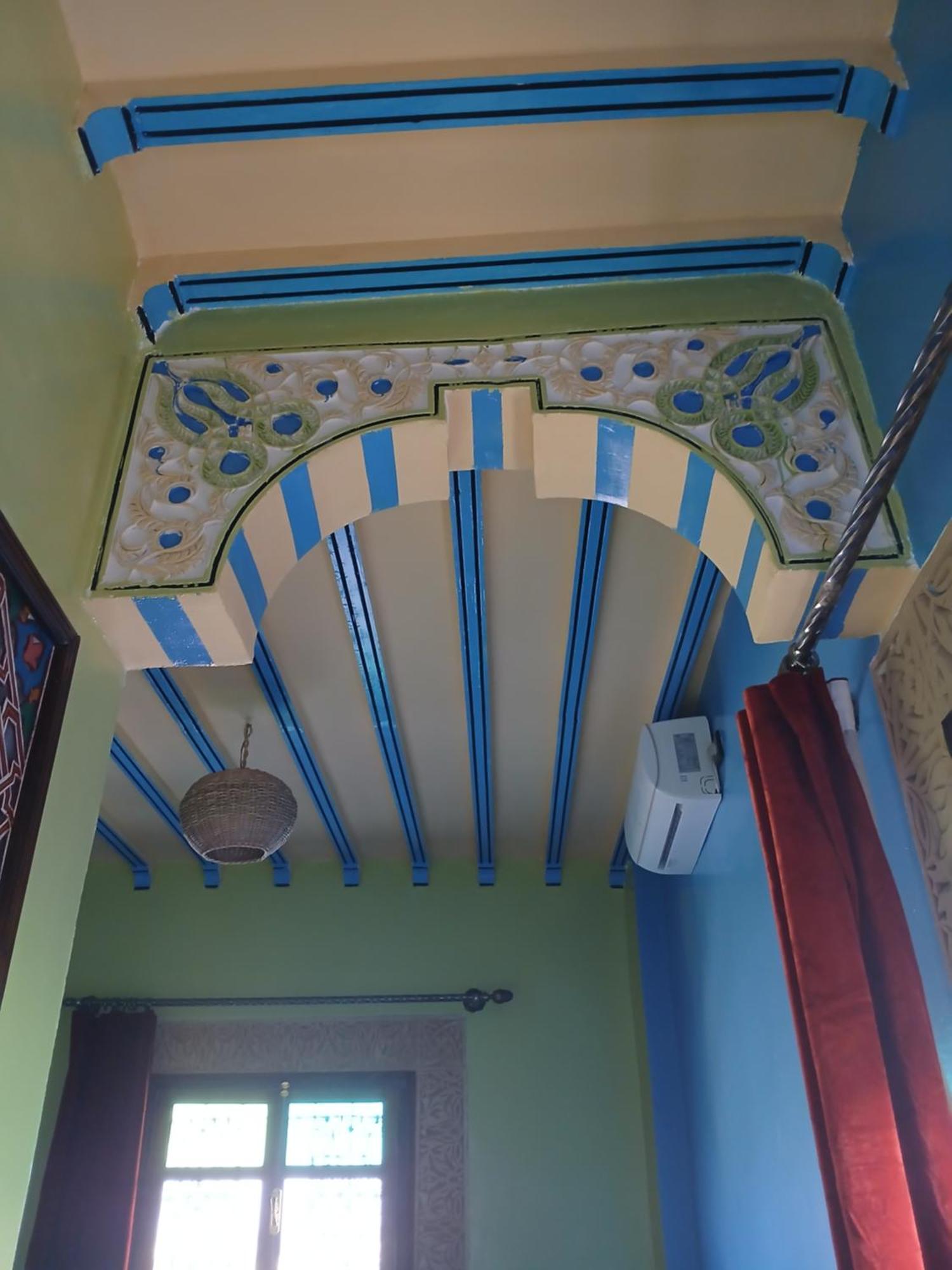 Riad Idrissi แมกเนส ภายนอก รูปภาพ